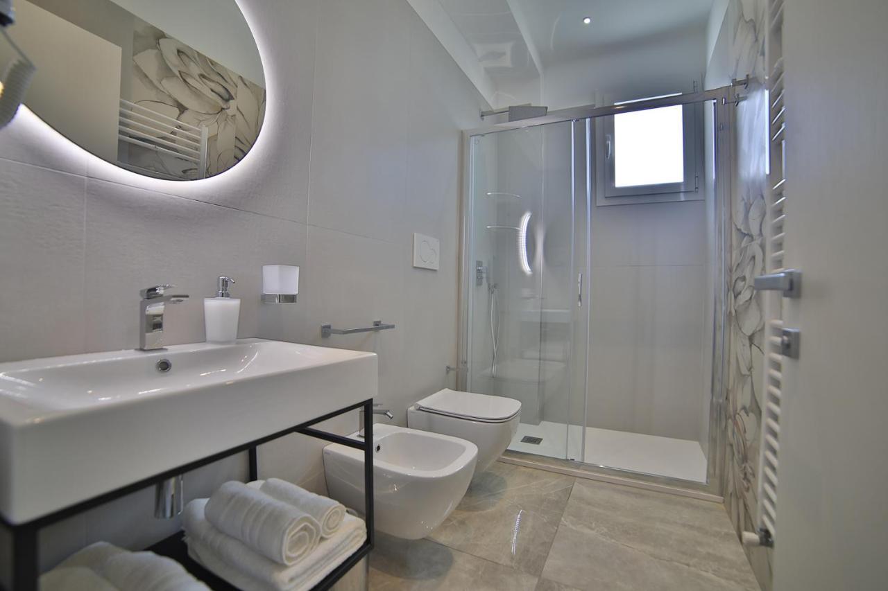 Calaluna Rooms Porto Cesareo Buitenkant foto