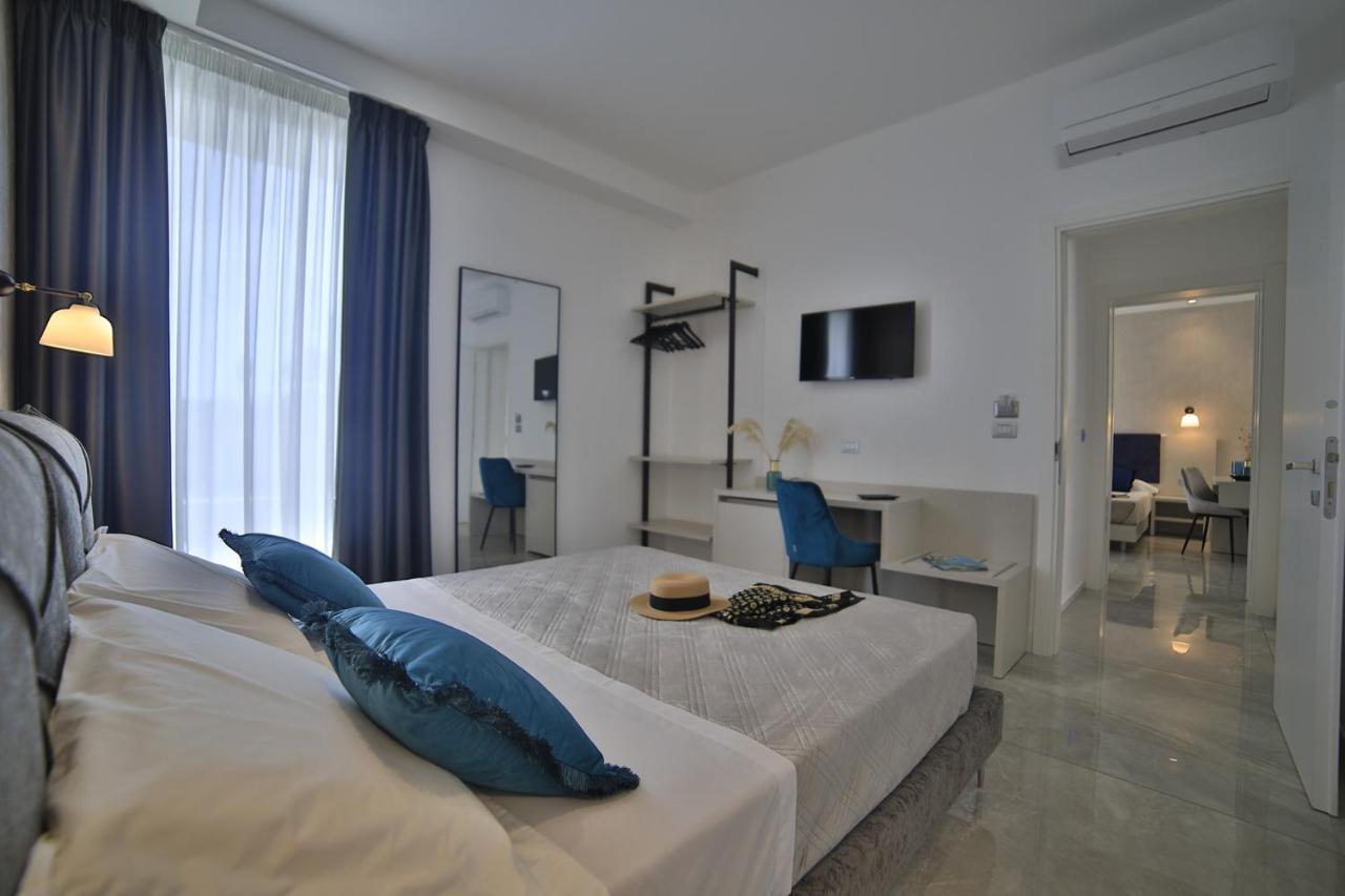 Calaluna Rooms Porto Cesareo Buitenkant foto