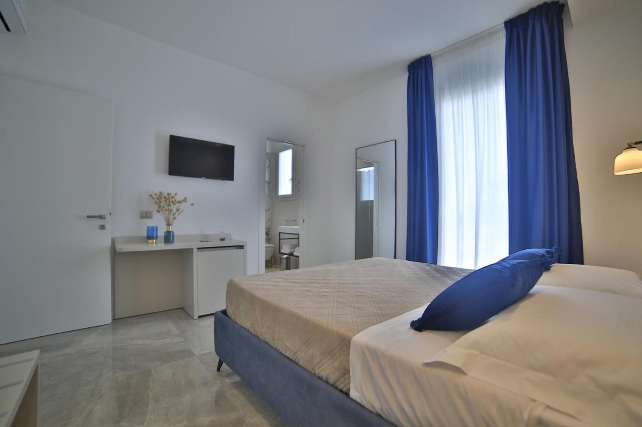 Calaluna Rooms Porto Cesareo Buitenkant foto